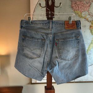 Levi 501 Cutoffs